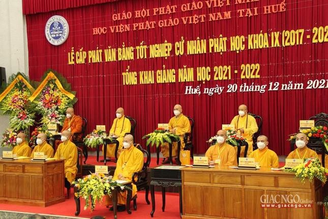 Chư tôn đức chứng minh buổi lễ Chư tôn đức chứng minh buổi lễ