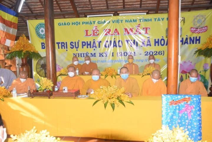 Chư tôn đức chứng minh buổi lễ