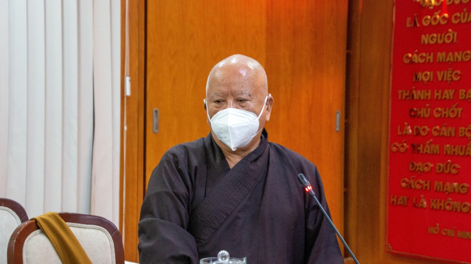 Hòa thượng Thích Thiện Minh phát biểu đúc kết, cảm tạ tại phiên họp Hòa thượng Thích Thiện Minh phát biểu đúc kết, cảm tạ tại phiên họp