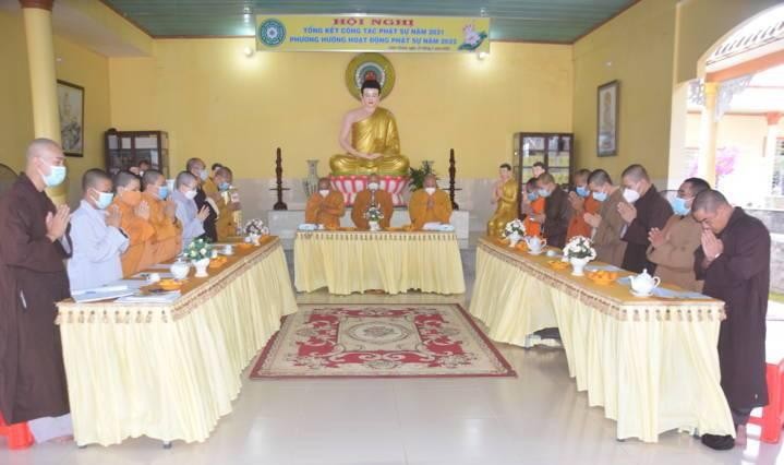 Chư Tăng Ni niệm Phật cầu gia hộ Chư Tăng Ni niệm Phật cầu gia hộ