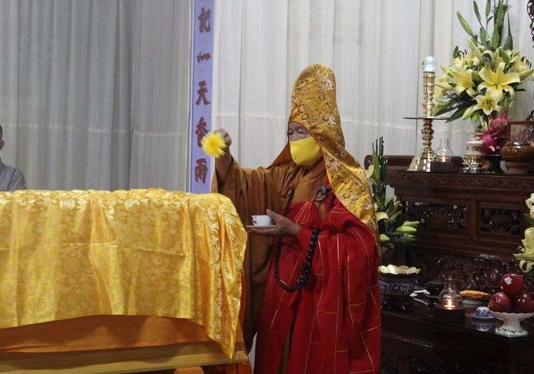 Sái tịnh kim quan Sái tịnh kim quan