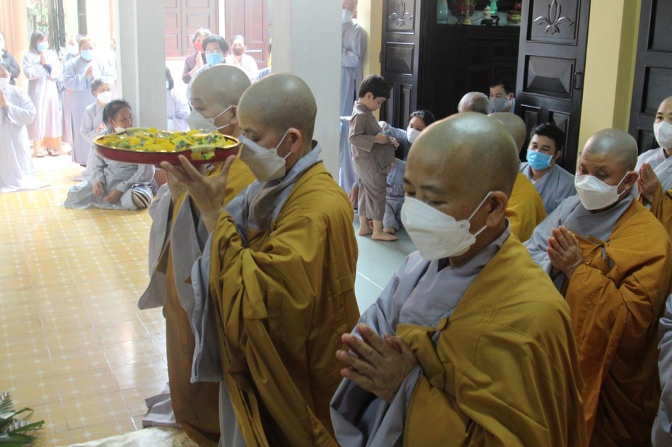 Chư Ni trong lễ thọ tang Chư Ni trong lễ thọ tang