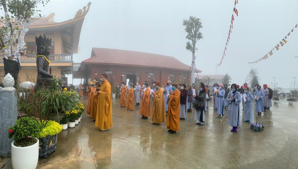 Quang cảnh buổi lễ Quang cảnh buổi lễ