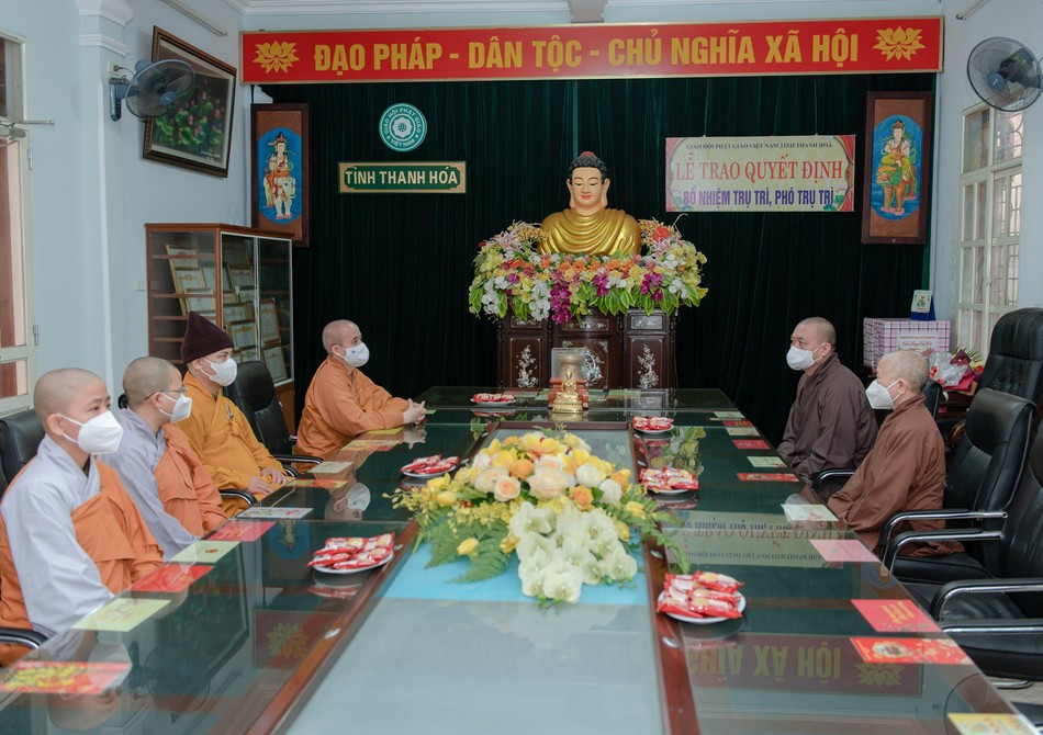 Buổi lễ được tổ chức nội bộ đảm bảo công tác phòng, chống dịch Covid-19 Buổi lễ được tổ chức nội bộ đảm bảo công tác phòng, chống dịch Covid-19