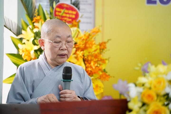 Ni trưởng Thích Đàm Thành phát biểu khai mạc
