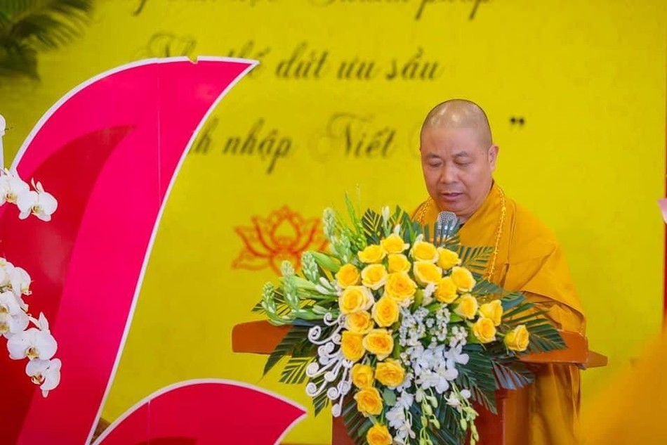 Thượng tọa Thích Thọ Lạc đọc Thông điệp Đại lễ Phật đản Phật lịch 2566 của Đức Quyền Pháp chủ GHPGVN Thượng tọa Thích Thọ Lạc đọc Thông điệp Đại lễ Phật đản Phật lịch 2566 của Đức Quyền Pháp chủ GHPGVN