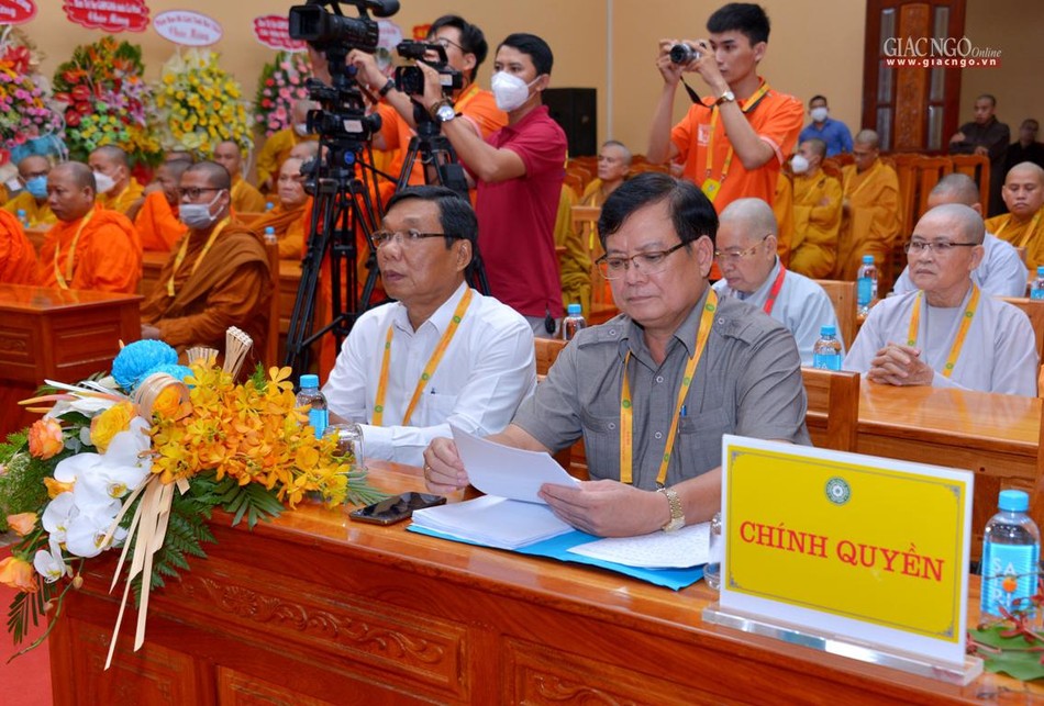 Đại biểu chính quyền Đại biểu chính quyền