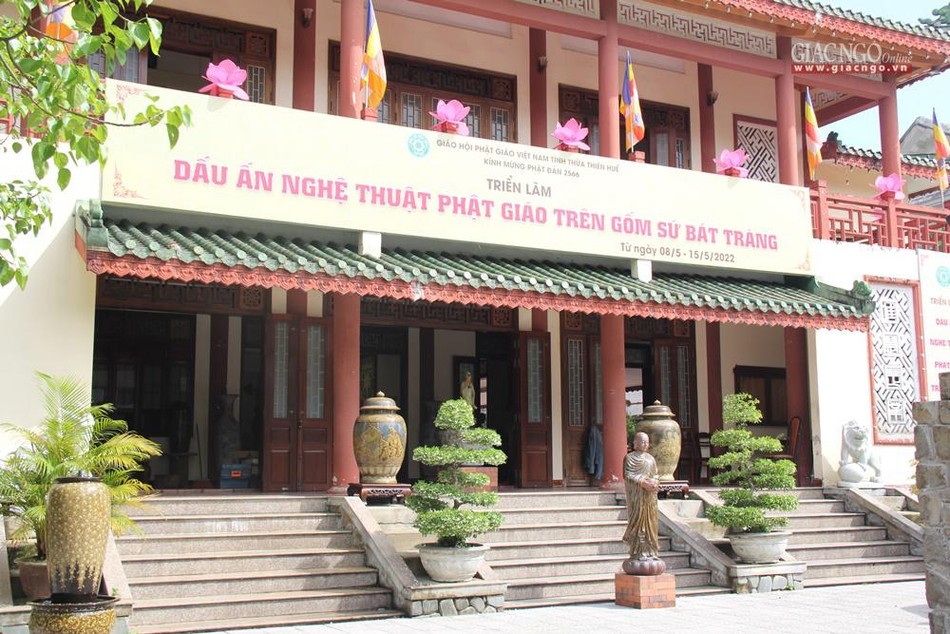 Triễn lãm gốm sứ Bát Tràng