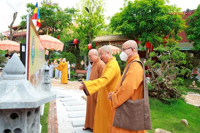 Tham quan triển lãm ảnh nghệ thuật Tham quan triển lãm ảnh nghệ thuật