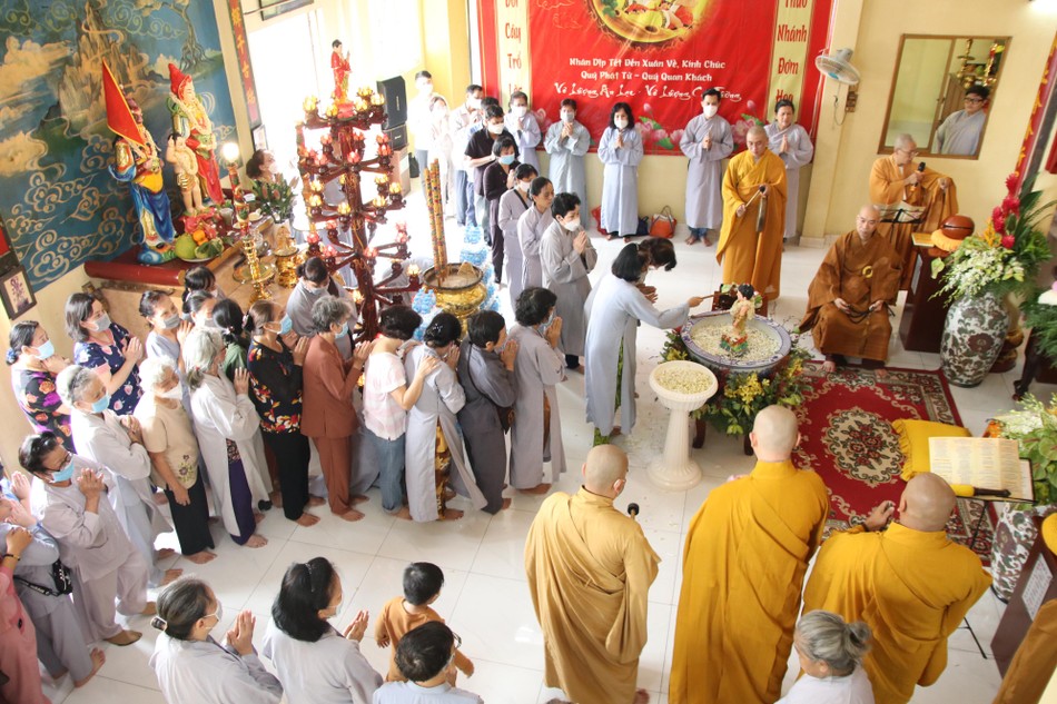 Quang cảnh buổi lễ Quang cảnh buổi lễ