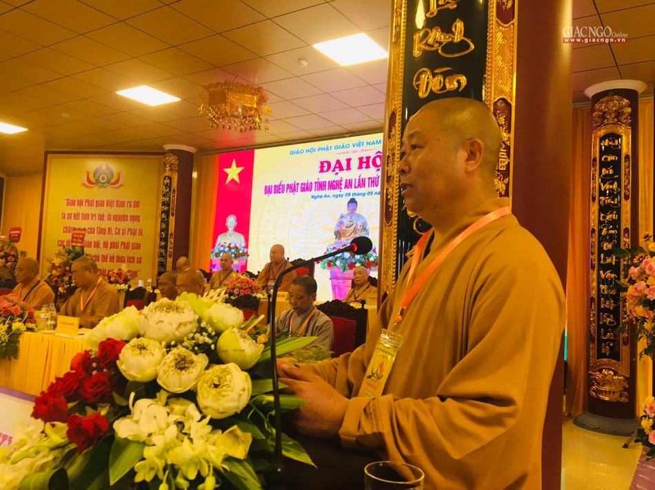 Thượng tọa Thích Thọ Lạc thông qua danh sách giới thiệu nhân sự Ban Trị sự Phật giáo tỉnh Nghệ An, nhiệm kỳ 2022 - 2027 Thượng tọa Thích Thọ Lạc thông qua danh sách giới thiệu nhân sự Ban Trị sự Phật giáo tỉnh Nghệ An, nhiệm kỳ 2022 - 2027