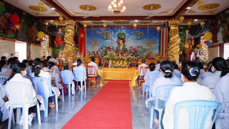 Quang cảnh buổi lễ Quang cảnh buổi lễ