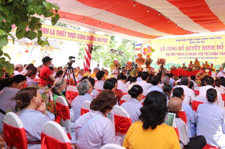 Quang cảnh buổi lễ Quang cảnh buổi lễ