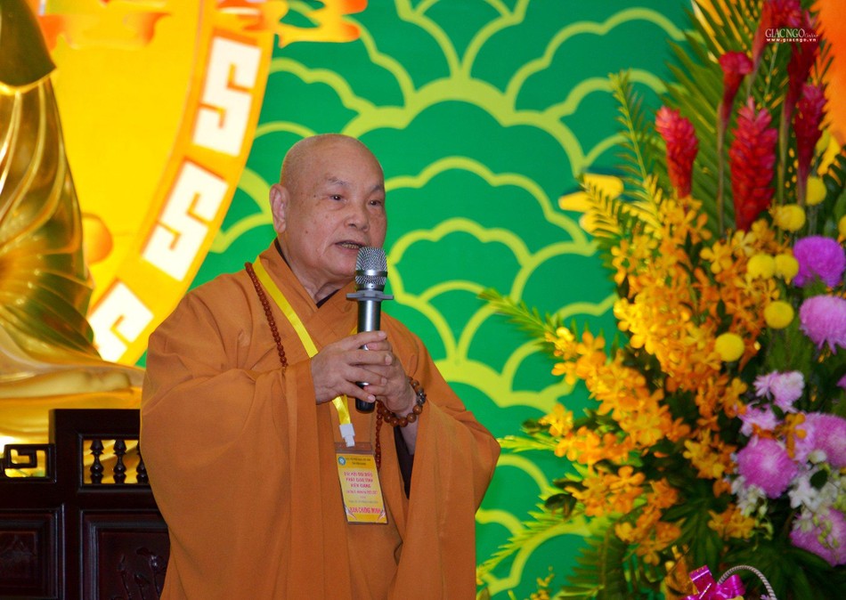 Hòa thượng Thích Thiện Nhơn ban đạo từ