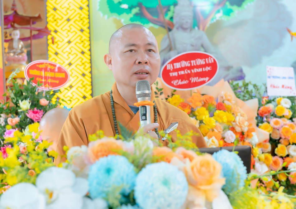 Thượng tọa Thích Tâm Đức sách tấn chư hành giả Thượng tọa Thích Tâm Đức sách tấn chư hành giả