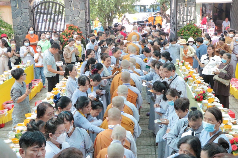 Quang cảnh buổi lễ Quang cảnh buổi lễ