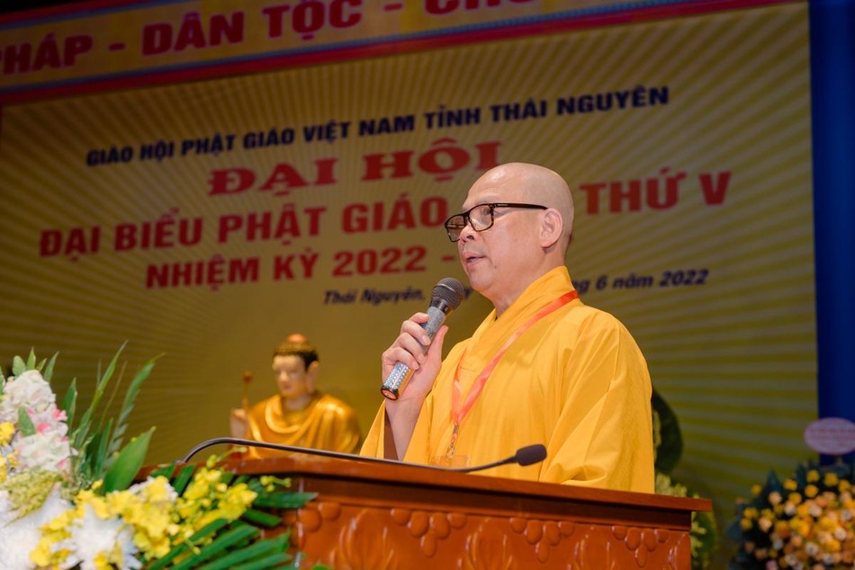 Thượng tọa Thích Nguyên Thành phát biểu khai mạc Thượng tọa Thích Nguyên Thành phát biểu khai mạc