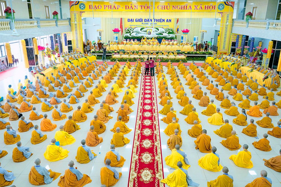 Quang cảnh buổi lễ bế mạc