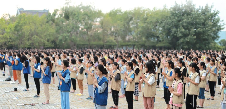 Khóa tu mùa hè chính là nơi thực tập các thói quen sống đạo đức, tích cực và những việc làm hữu ích Khóa tu mùa hè chính là nơi thực tập các thói quen sống đạo đức, tích cực và những việc làm hữu ích