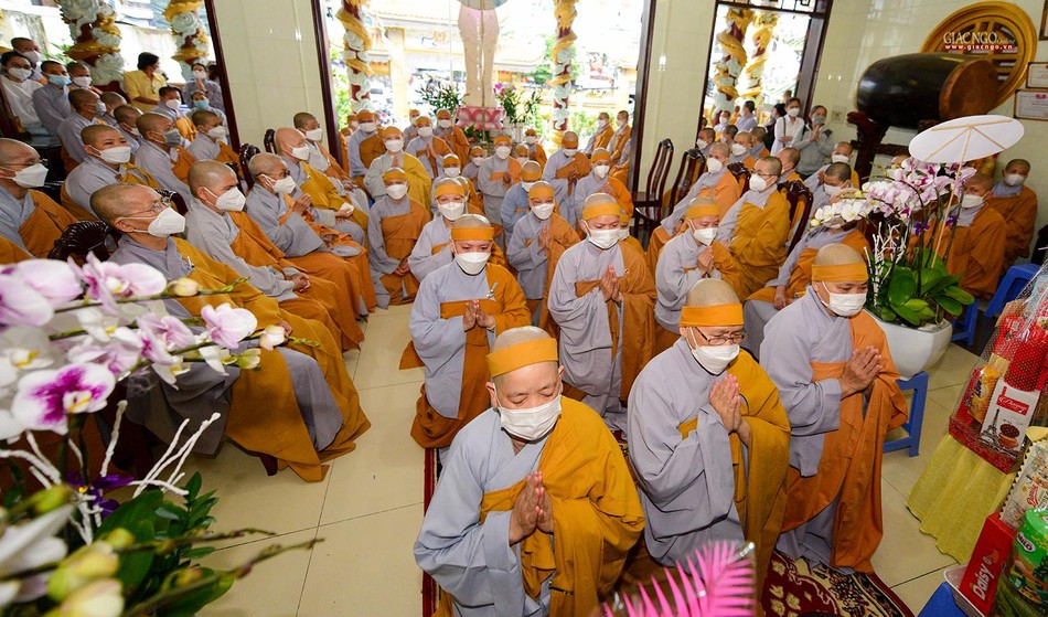 Đảnh lễ bậc ân sư Đảnh lễ bậc ân sư