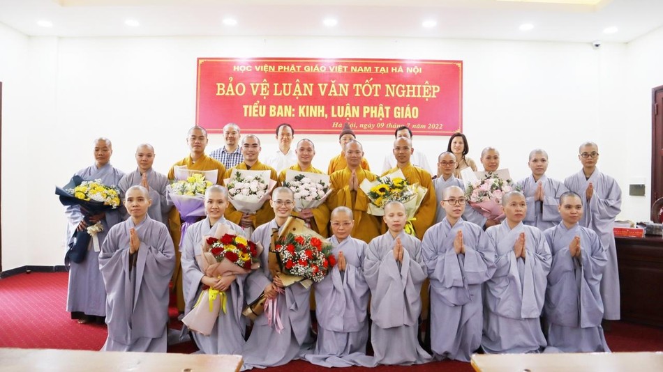 Có 10 Tăng Ni sinh chọn mảng đề tài về Kinh - Luận Phật giáo để làm luận văn Có 10 Tăng Ni sinh chọn mảng đề tài về Kinh - Luận Phật giáo để làm luận văn