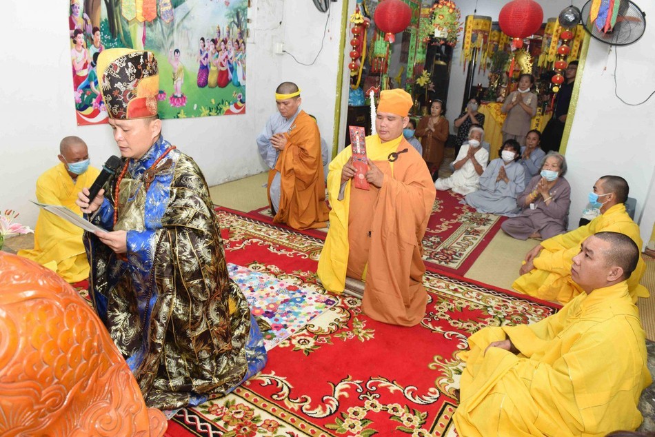 Nghi thức cúng ngọ, cung tiến giác linh Nghi thức cúng ngọ, cung tiến giác linh