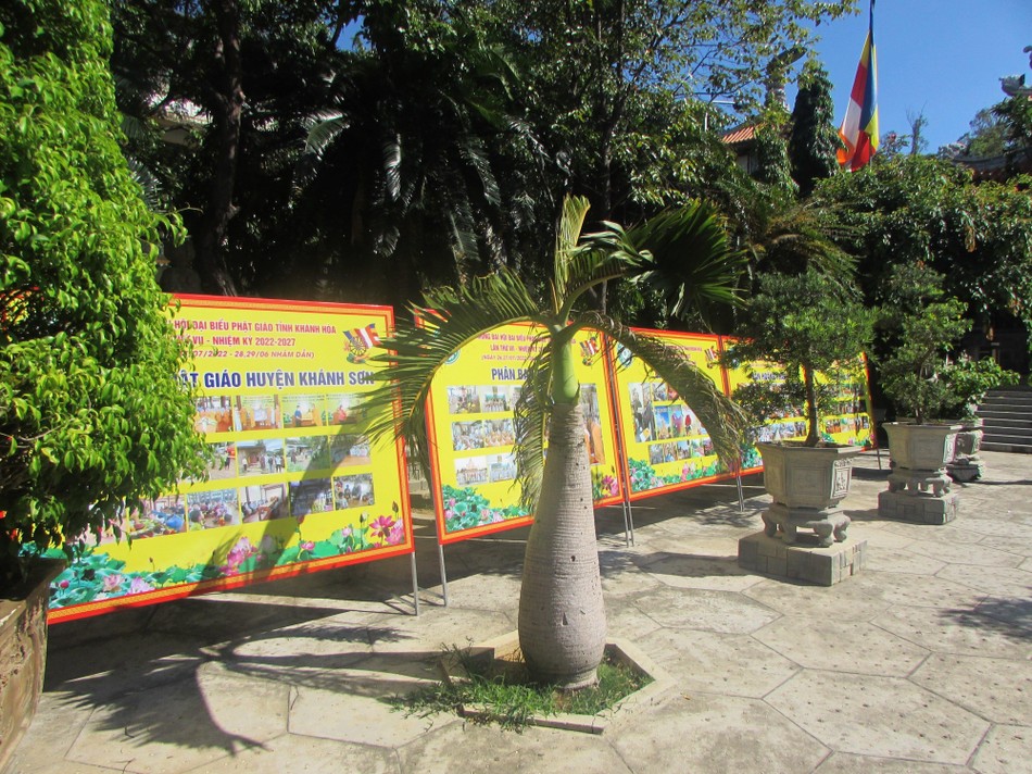 Triển lãm ảnh của Phật giáo các huyện, thị, thành thuộc tỉnh Khánh Hòa Triển lãm ảnh của Phật giáo các huyện, thị, thành thuộc tỉnh Khánh Hòa