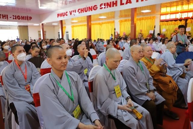 Chư Ni tham dự đại hội Chư Ni tham dự đại hội