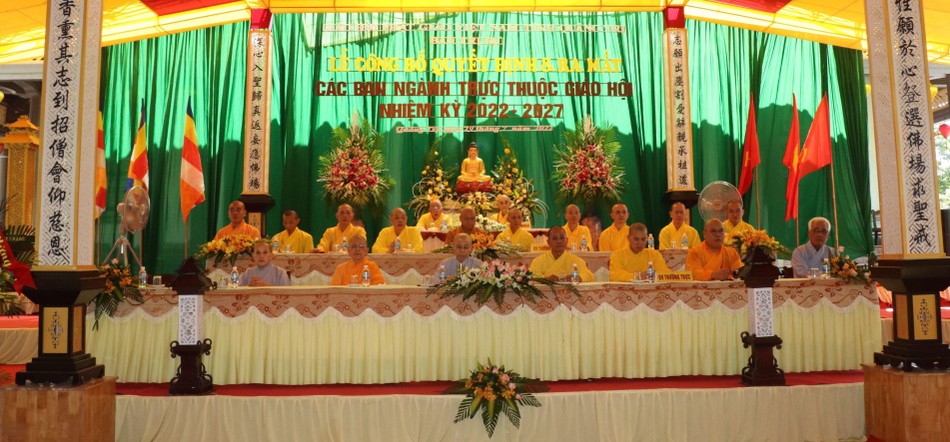 Lễ công bố quyết định diễn ra tại tổ đình Sắc tứ Tịnh Quang