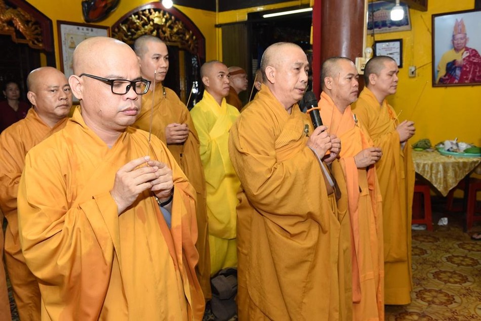 Thượng tọa Thích Tâm Chơn dâng lời tưởng niệm Thượng tọa Thích Tâm Chơn dâng lời tưởng niệm