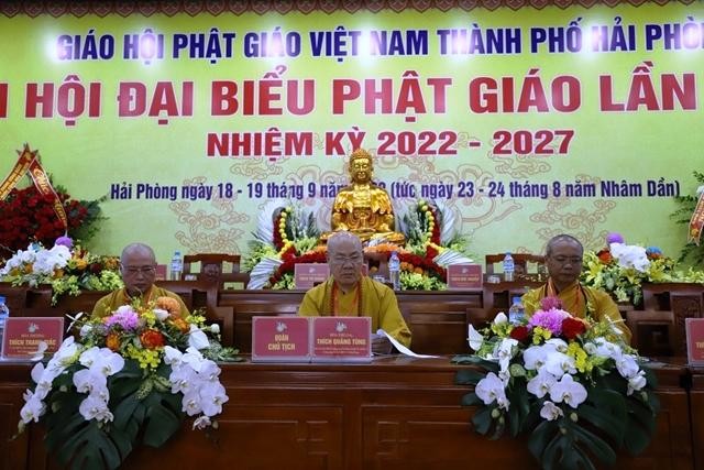 Chủ tịch đoàn phiên trù bị đại hội