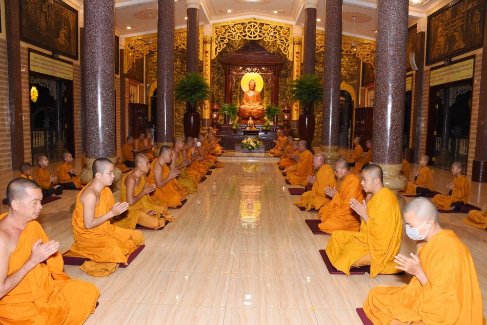 Tụng giới Tụng giới