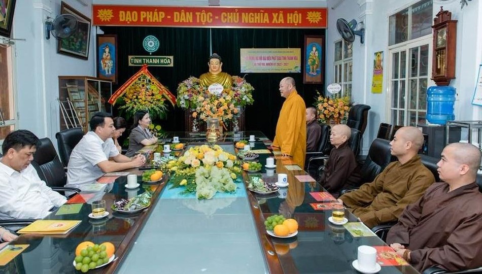 Thượng tọa Thích Tâm Định, Trưởng ban Trị sự GHPGVN tỉnh Thanh Hóa phát biểu Thượng tọa Thích Tâm Định, Trưởng ban Trị sự GHPGVN tỉnh Thanh Hóa phát biểu