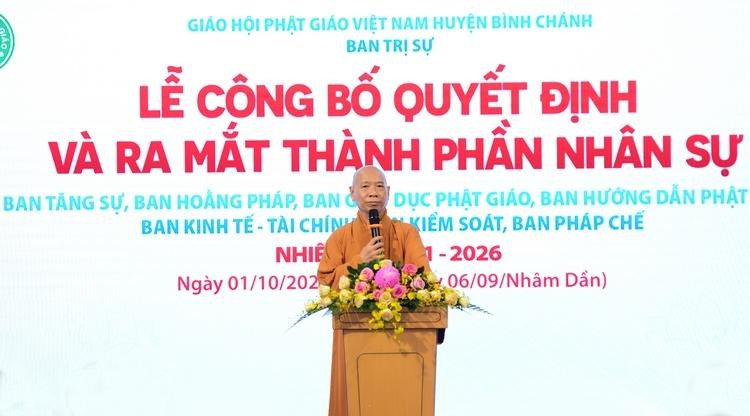 Thượng tọa Thích Huệ Minh ban đạo từ Thượng tọa Thích Huệ Minh ban đạo từ