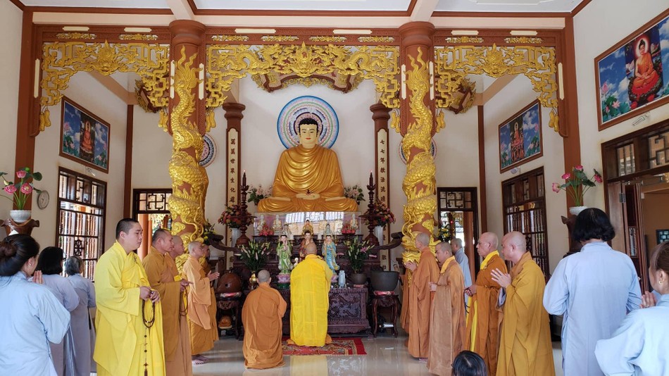 Quang cảnh buổi lễ Quang cảnh buổi lễ