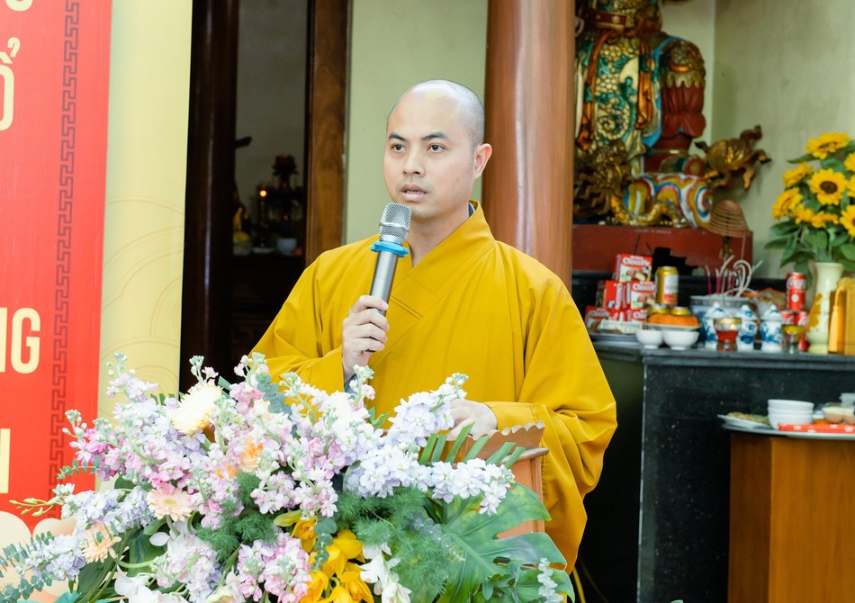 Đại đức Thích Nguyên Phong, Chánh Thư ký Ban Trị sự GHPGVN tỉnh Thanh Hóa thông qua quyết định bổ nhiệm trụ trì chùa Bồng Hinh Đại đức Thích Nguyên Phong, Chánh Thư ký Ban Trị sự GHPGVN tỉnh Thanh Hóa thông qua quyết định bổ nhiệm trụ trì chùa Bồng Hinh