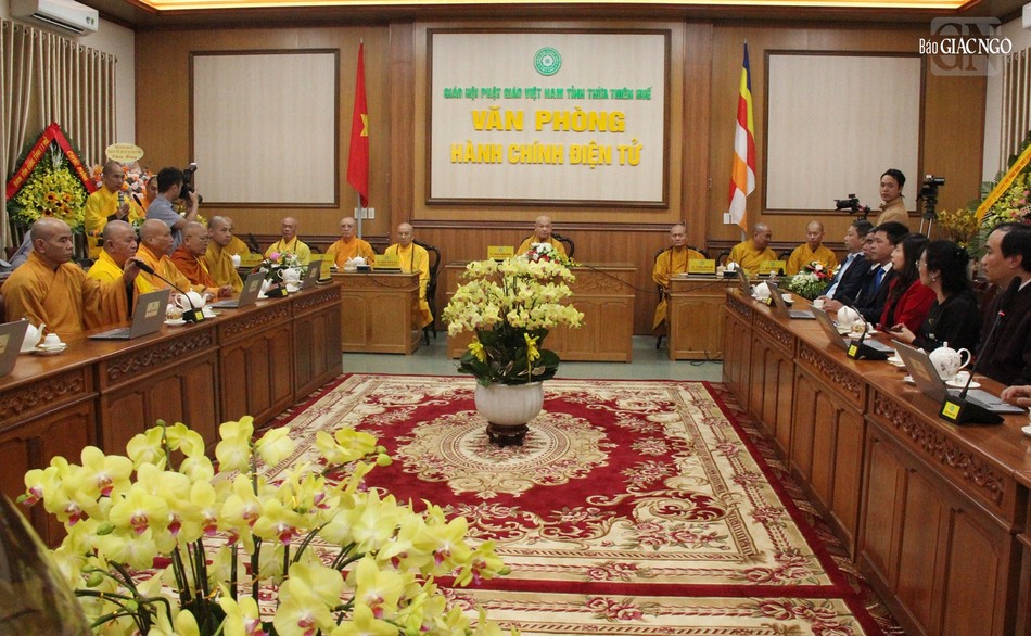 Quang cảnh buổi lễ Quang cảnh buổi lễ