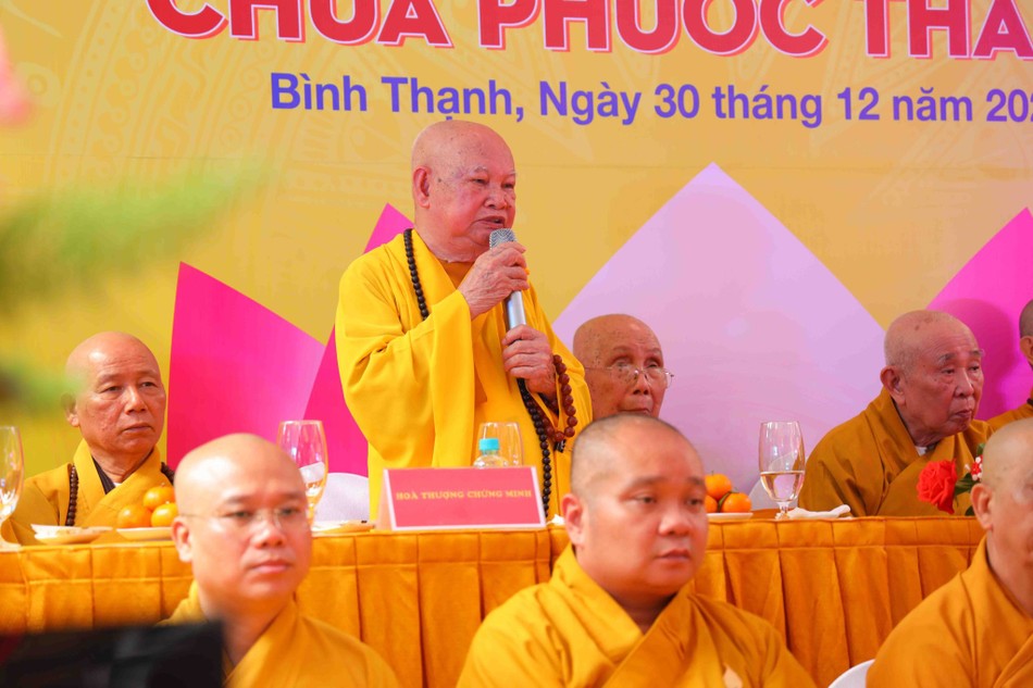 Hòa thượng Thích Tịnh Niệm ban huấn từ Hòa thượng Thích Tịnh Niệm ban huấn từ