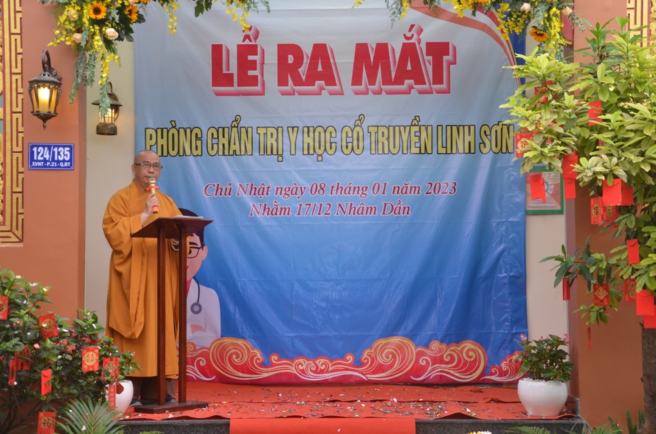 Thượng tọa Thích Tâm Chơn phát biểu Thượng tọa Thích Tâm Chơn phát biểu