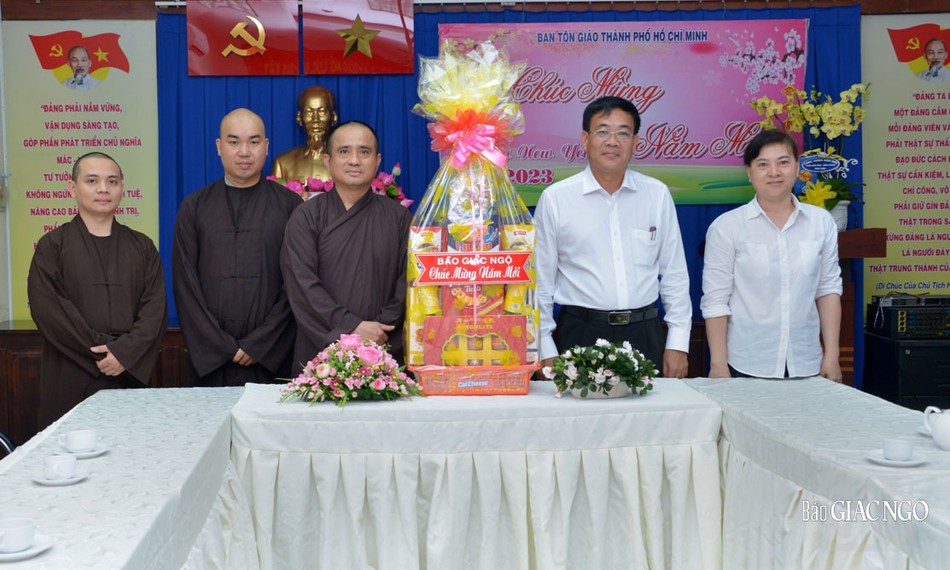 Thăm, chúc Tết lãnh đạo Ban Tôn giáo TP.HCM Thăm, chúc Tết lãnh đạo Ban Tôn giáo TP.HCM