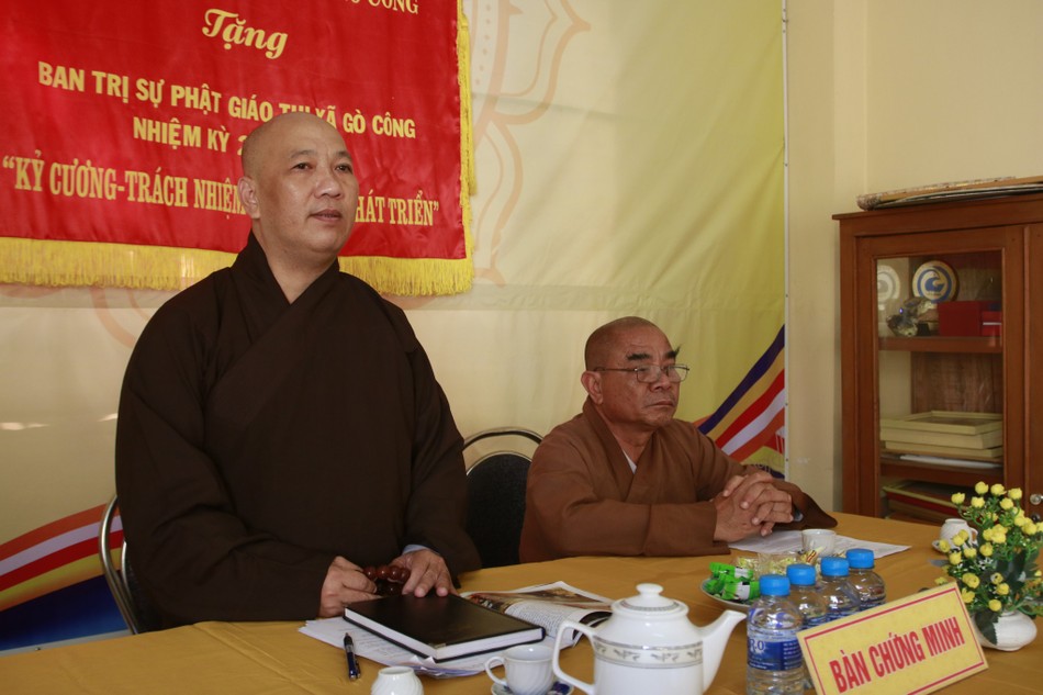 Thượng tọa Thích Giác Nguyên phát biểu Thượng tọa Thích Giác Nguyên phát biểu