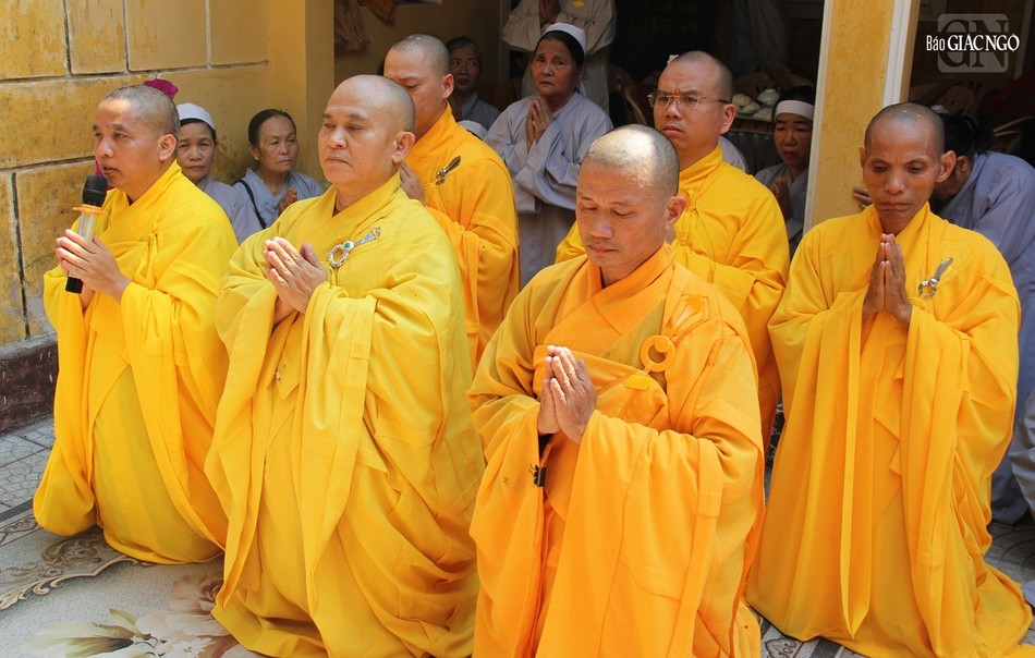 Môn đồ pháp quyến tác bạch cúng dường trai Tăng Môn đồ pháp quyến tác bạch cúng dường trai Tăng