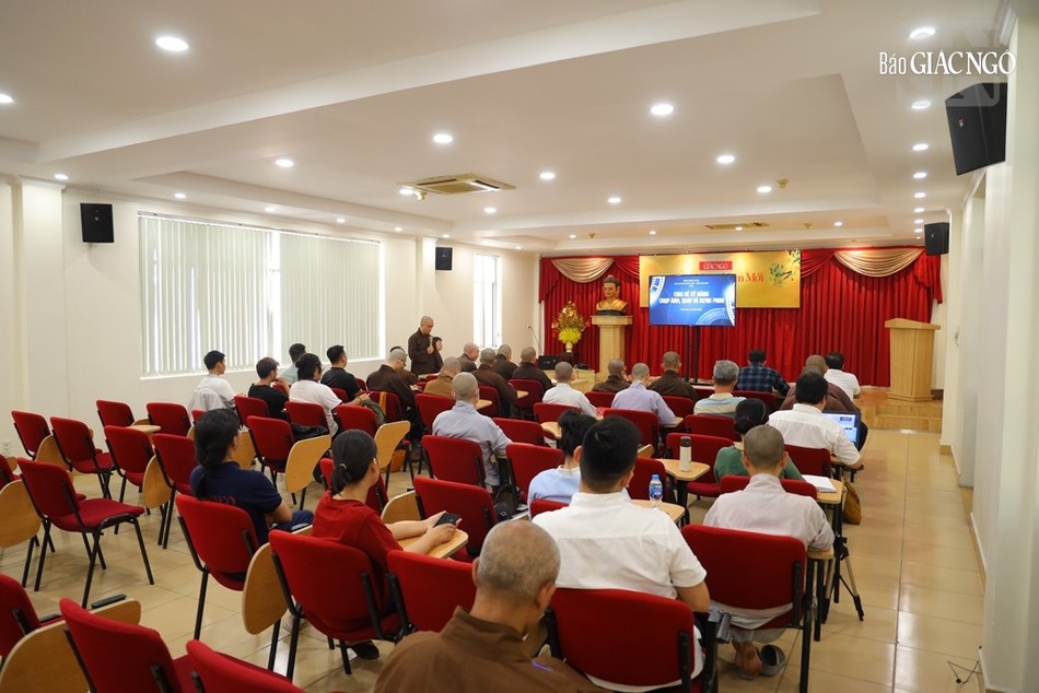 Quang cảnh buổi giao lưu, chia sẻ Quang cảnh buổi giao lưu, chia sẻ