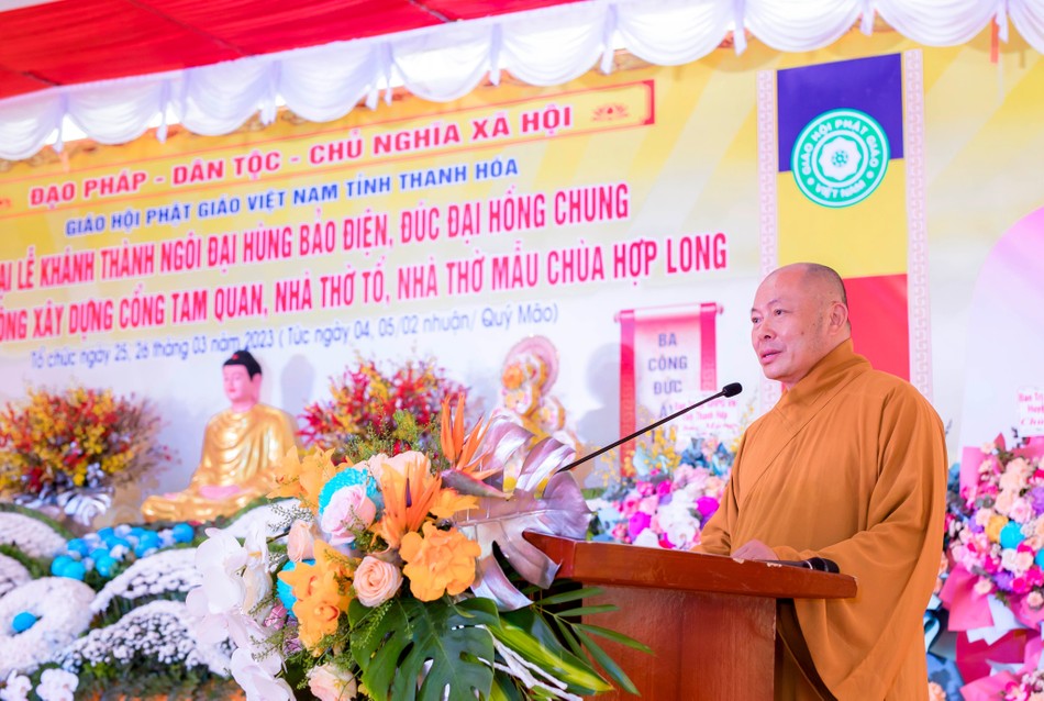 Thượng tọa Thích Tâm Định ban đạo từ Thượng tọa Thích Tâm Định ban đạo từ