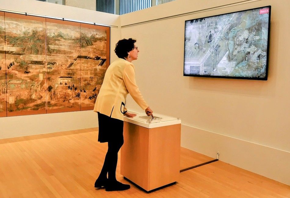 Phòng trưng bày bảo vật Pháp Long có trình xem kỹ thuật số tương tác trực tiếp trên màn hình 8K có độ phân giải cao Phòng trưng bày bảo vật Pháp Long có trình xem kỹ thuật số tương tác trực tiếp trên màn hình 8K có độ phân giải cao