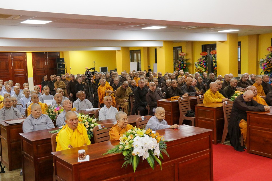 Chư Tăng Ni tham dự Khóa bồi dưỡng trụ trì tại chùa Bình An (TP.Long Xuyên, An Giang) Chư Tăng Ni tham dự Khóa bồi dưỡng trụ trì tại chùa Bình An (TP.Long Xuyên, An Giang)