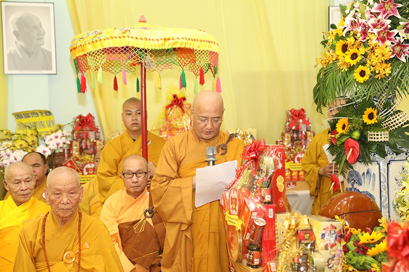 Hòa thượng Thích Huệ Thông cung tuyên tiểu sử