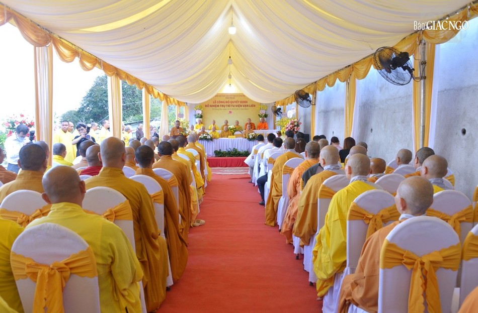 Quang cảnh lễ bổ nhiệm trụ trì tu viện Vạn Liên