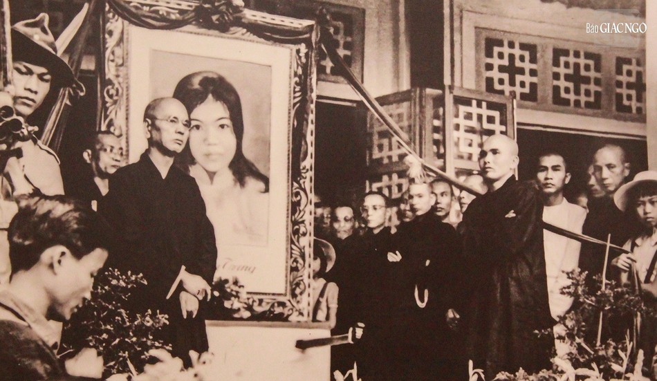 Lễ truy niệm Thánh tử đạo Quách Thị Trang tại Quốc tự Diệu Đế năm 1963