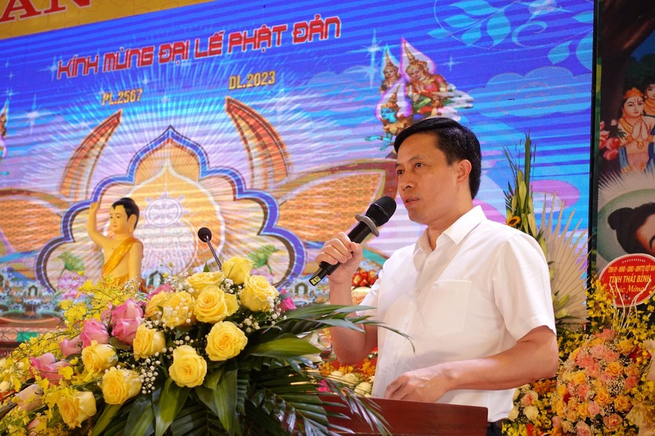 Ông Lại Văn Hoàn phát biểu tại buổi lễ